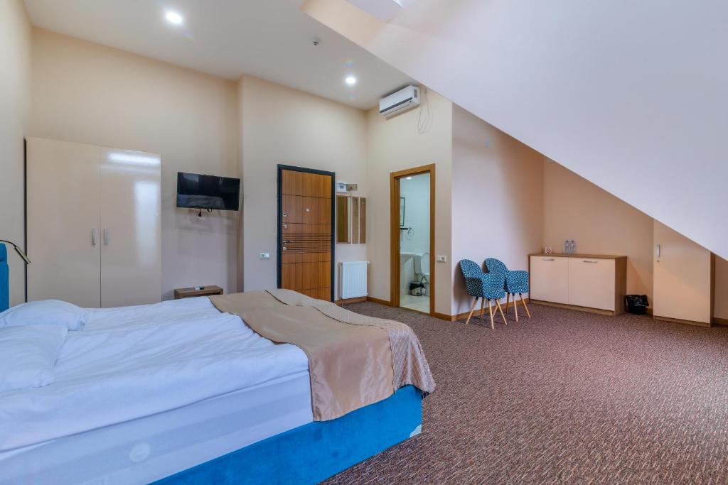 Paradise Borjomi Hotel room 4